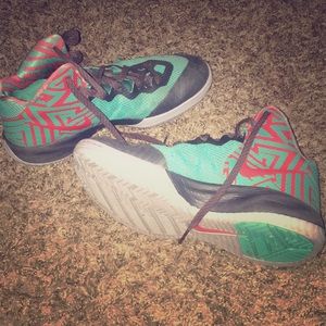 Nike basketball shoes